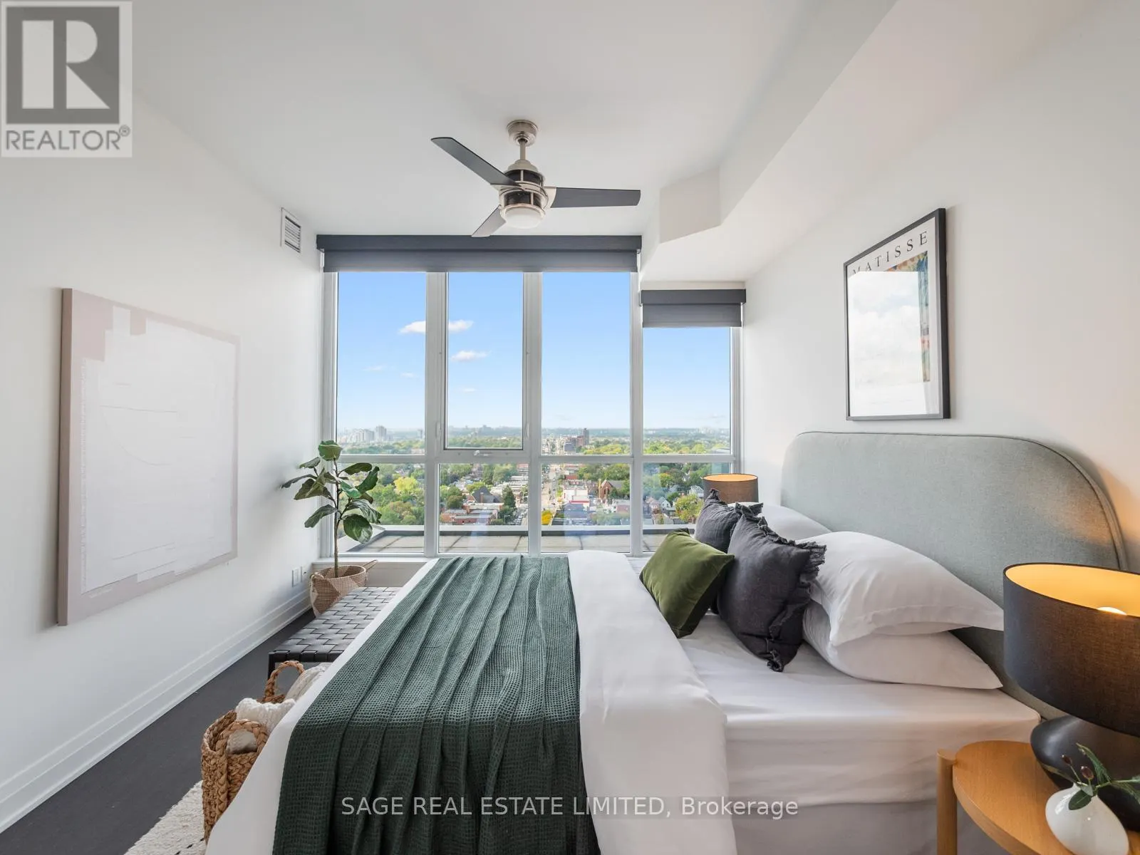1708 - 530 ST CLAIR AVENUE W