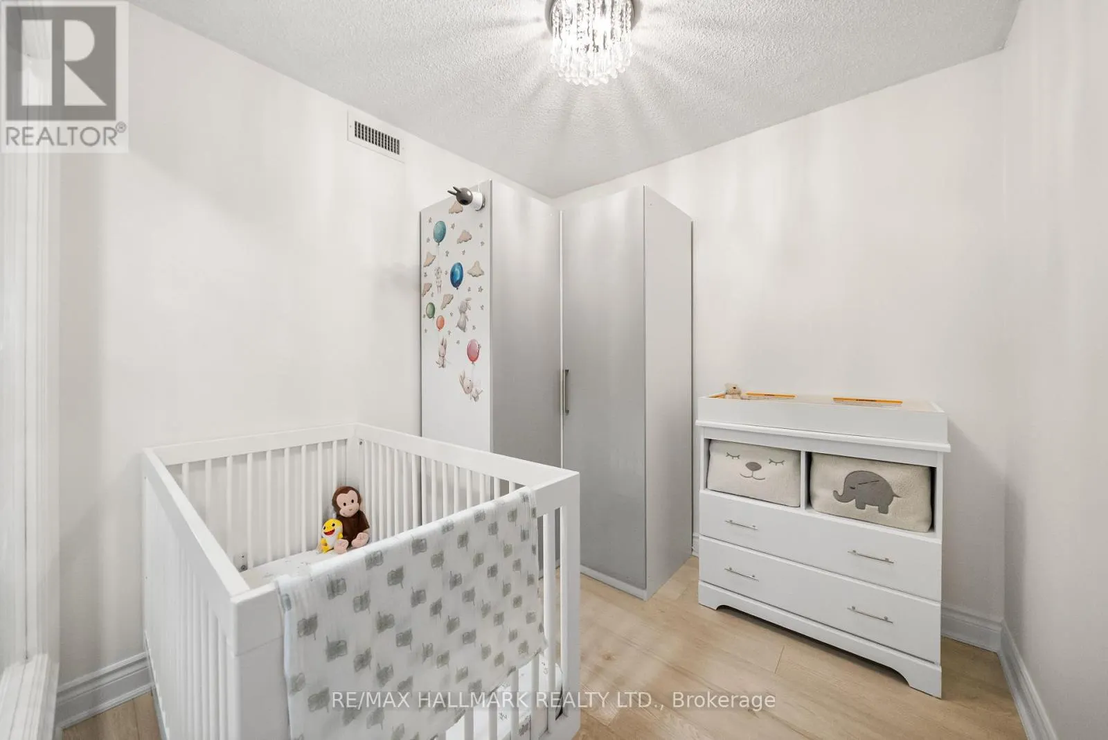 309 - 2 CLAIRTRELL ROAD