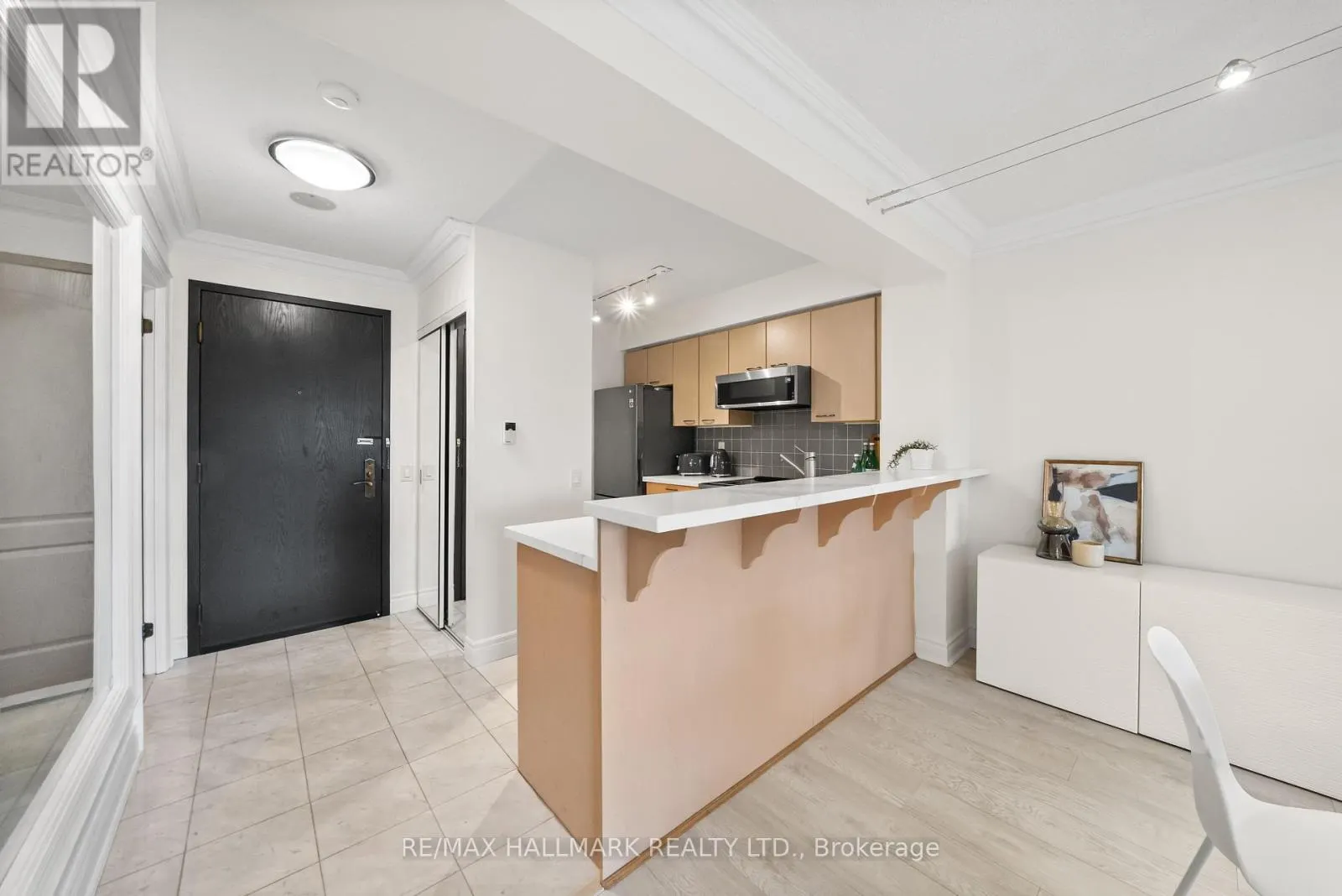 309 - 2 CLAIRTRELL ROAD