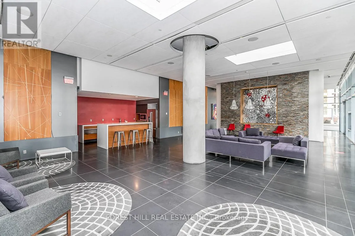 1003 - 21 WIDMER STREET