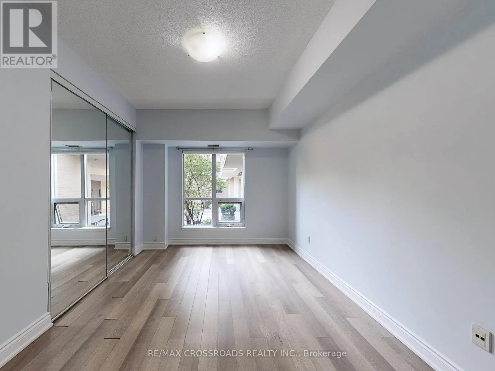 103 - 760 SHEPPARD AVENUE W