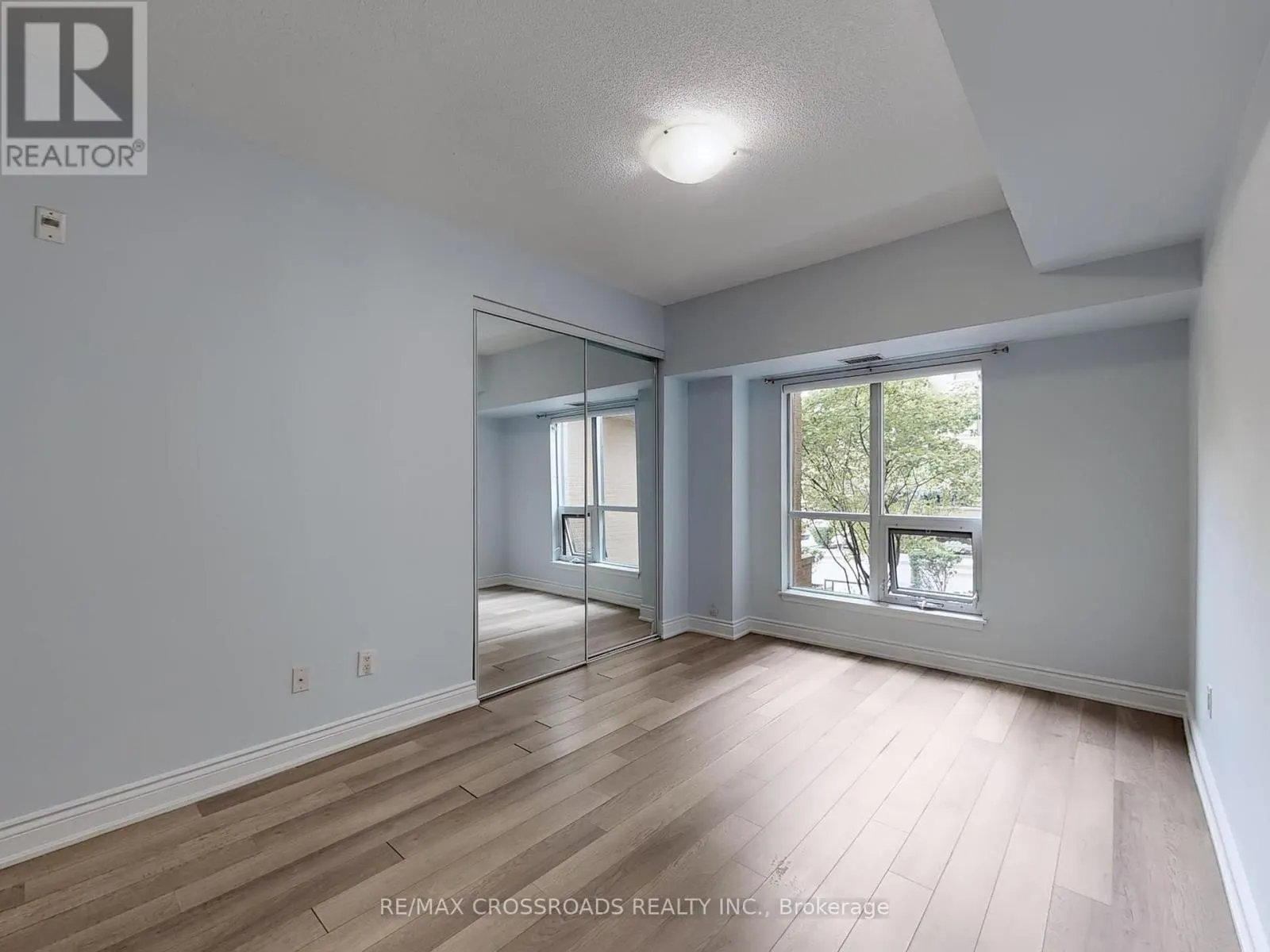103 - 760 SHEPPARD AVENUE W