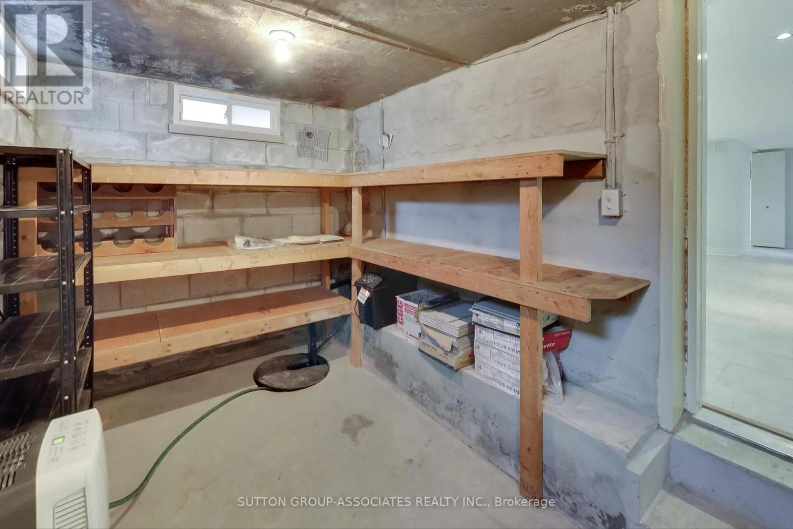 163 MAPLEWOOD AVENUE