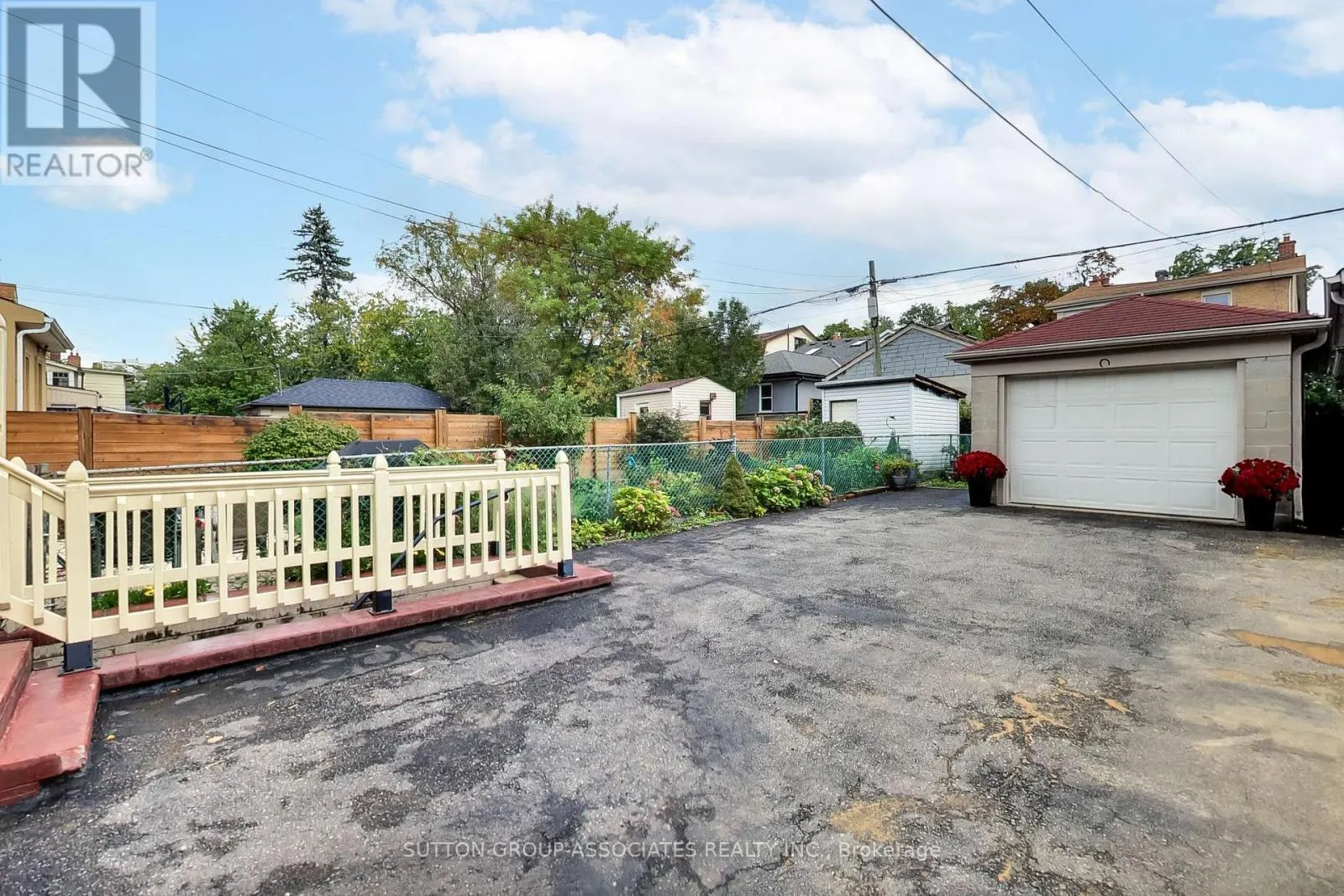 163 MAPLEWOOD AVENUE