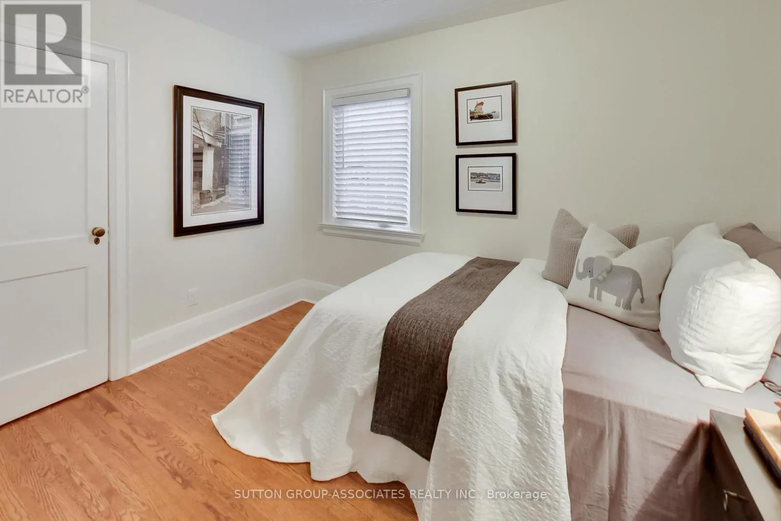 163 MAPLEWOOD AVENUE