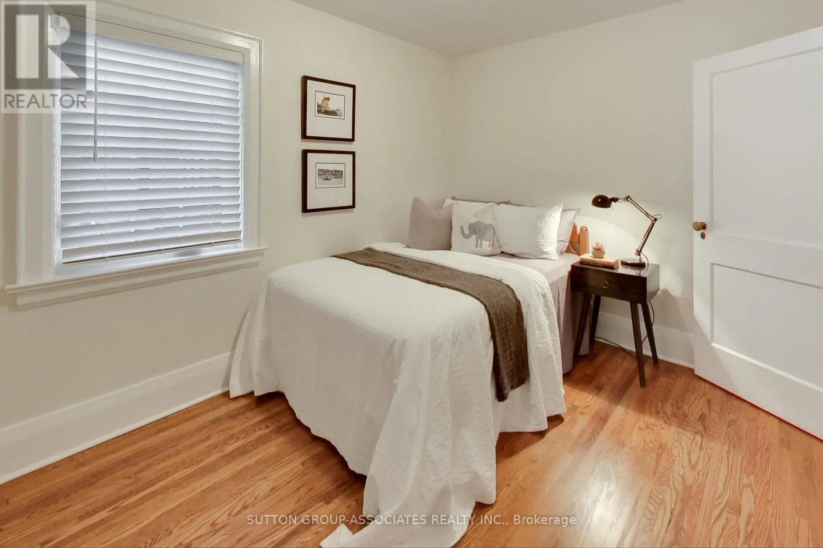 163 MAPLEWOOD AVENUE