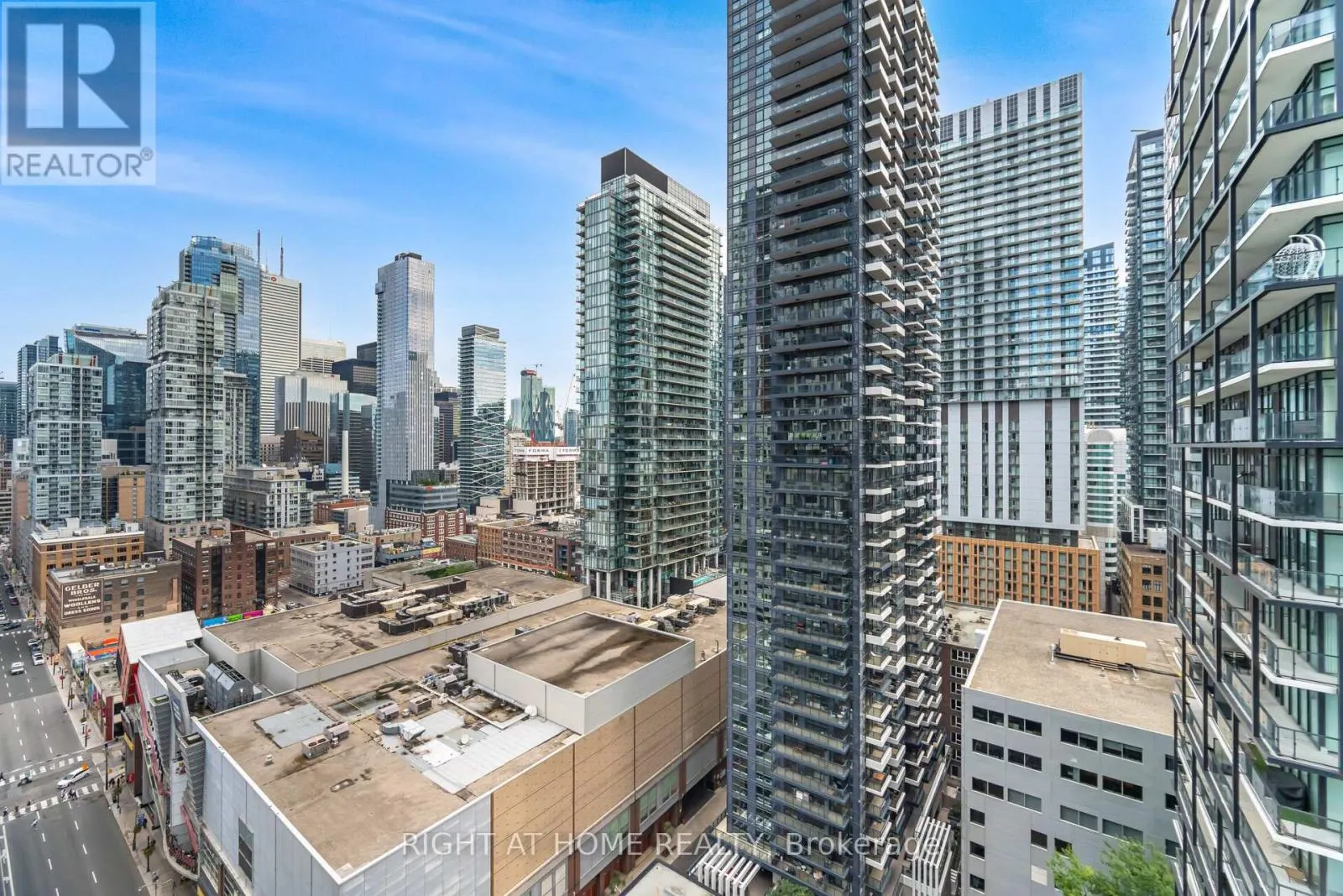 2301 - 330 RICHMOND STREET W