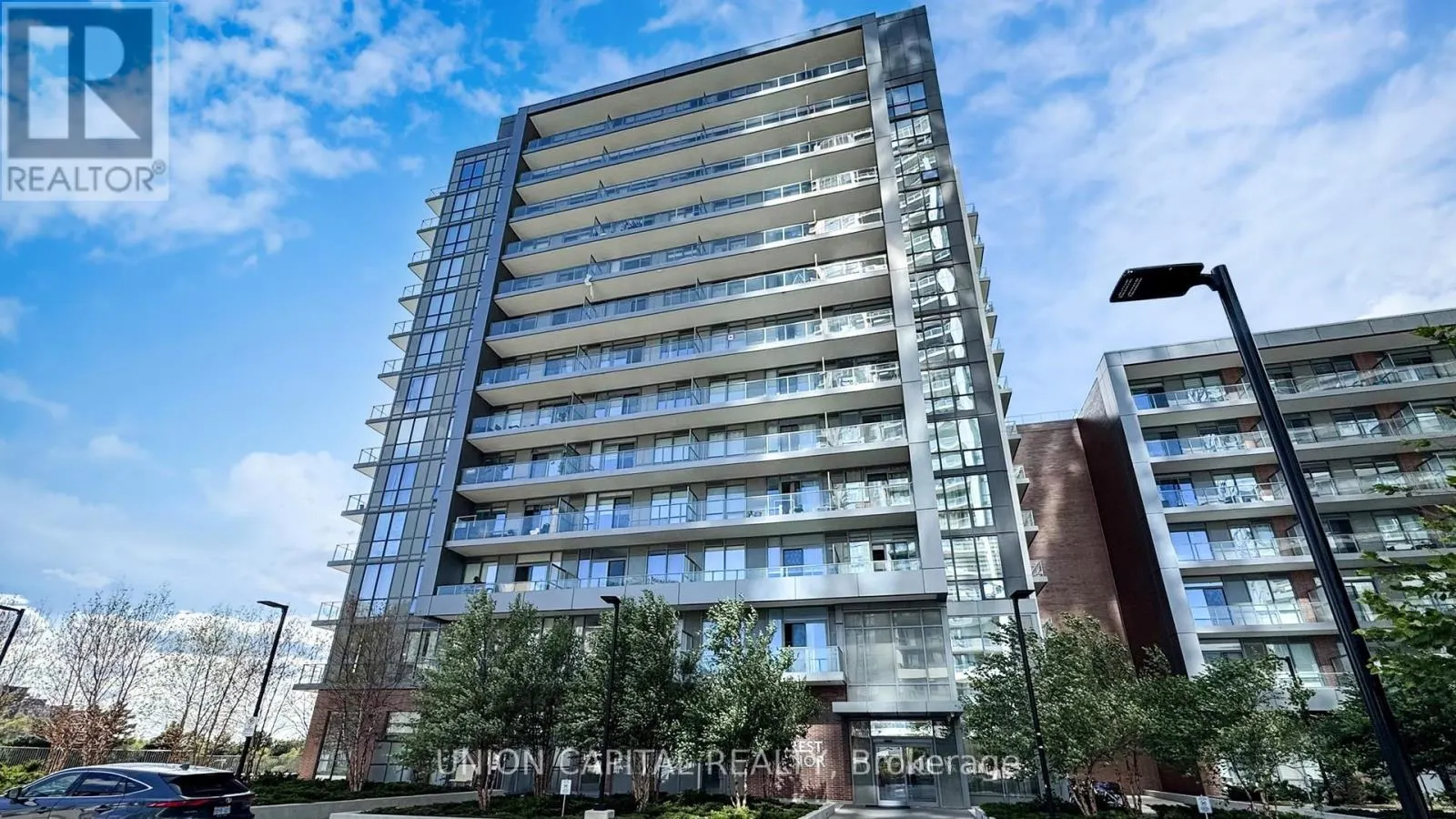 705 - 36 FOREST MANOR ROAD