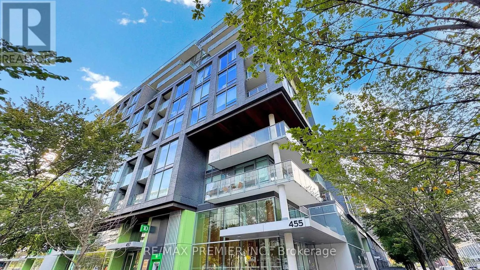 N410 - 455 FRONT STREET E