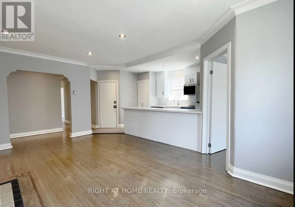 1 - 1715 BATHURST STREET
