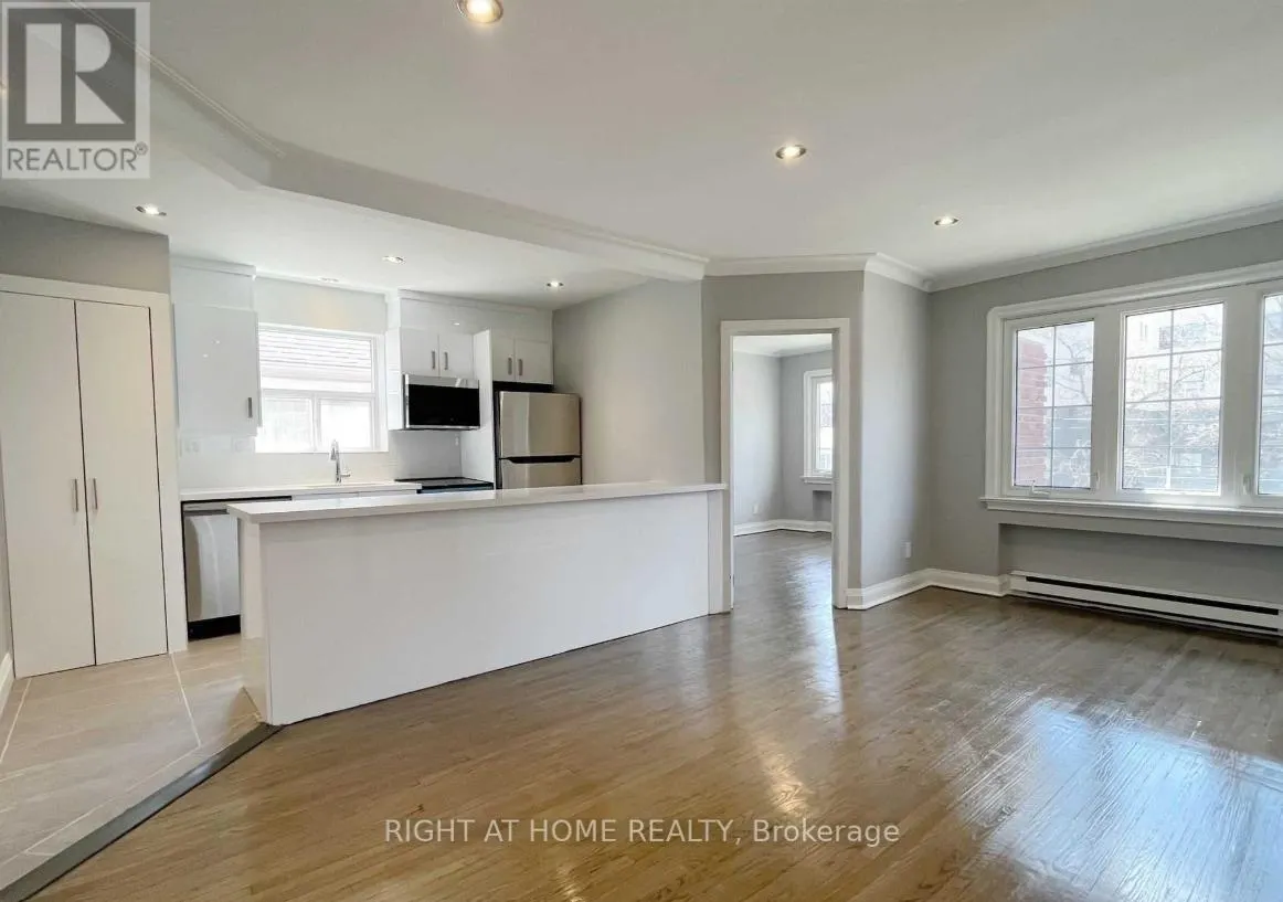 1 - 1715 BATHURST STREET