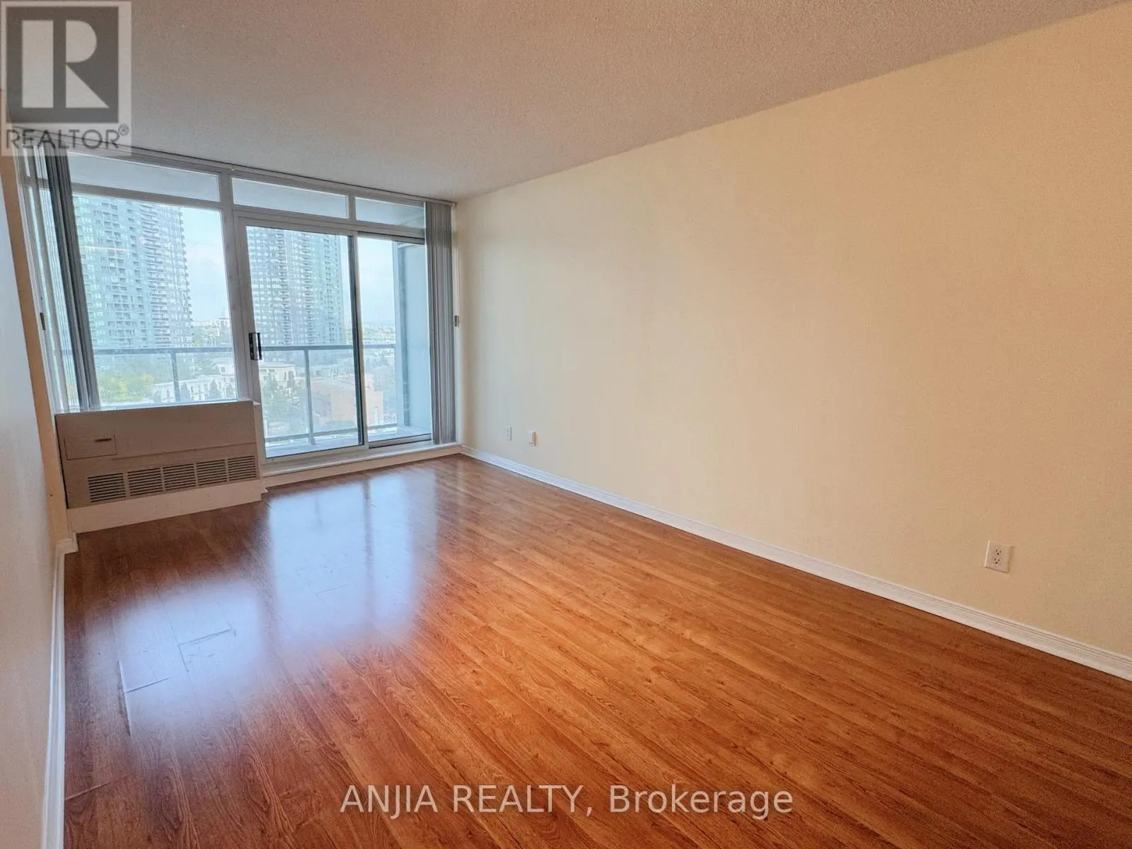 1107 - 5508 YONGE STREET