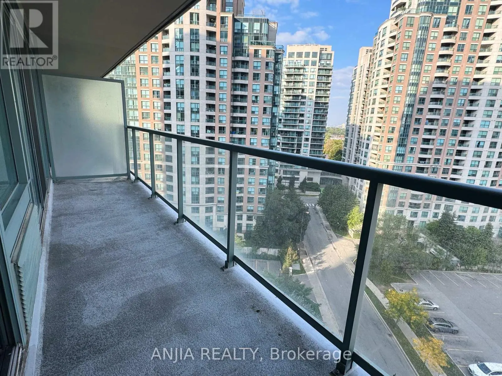 1107 - 5508 YONGE STREET