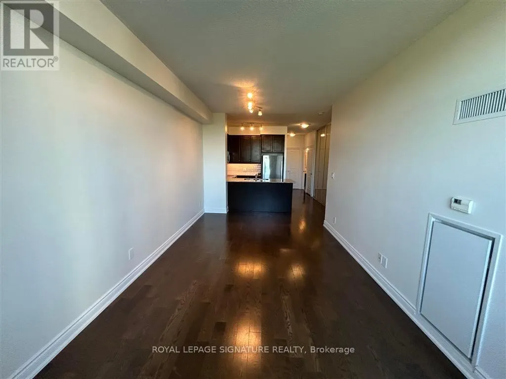 801 - 10 BLOORVIEW PLACE
