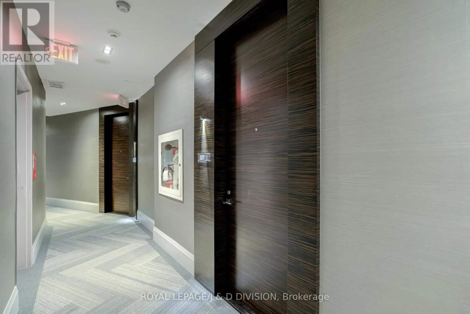 307 - 88 DAVENPORT ROAD