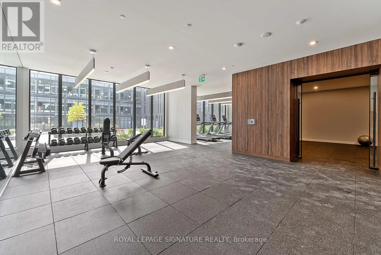 412 - 1 KYLE LOWRY ROAD