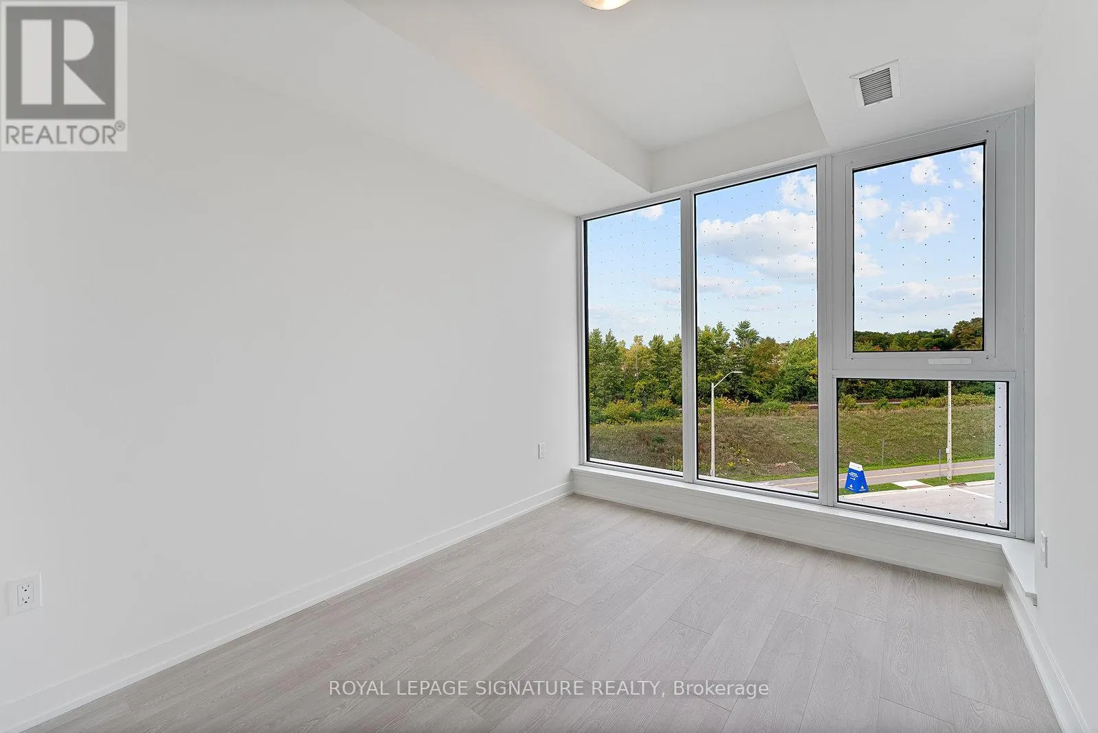412 - 1 KYLE LOWRY ROAD