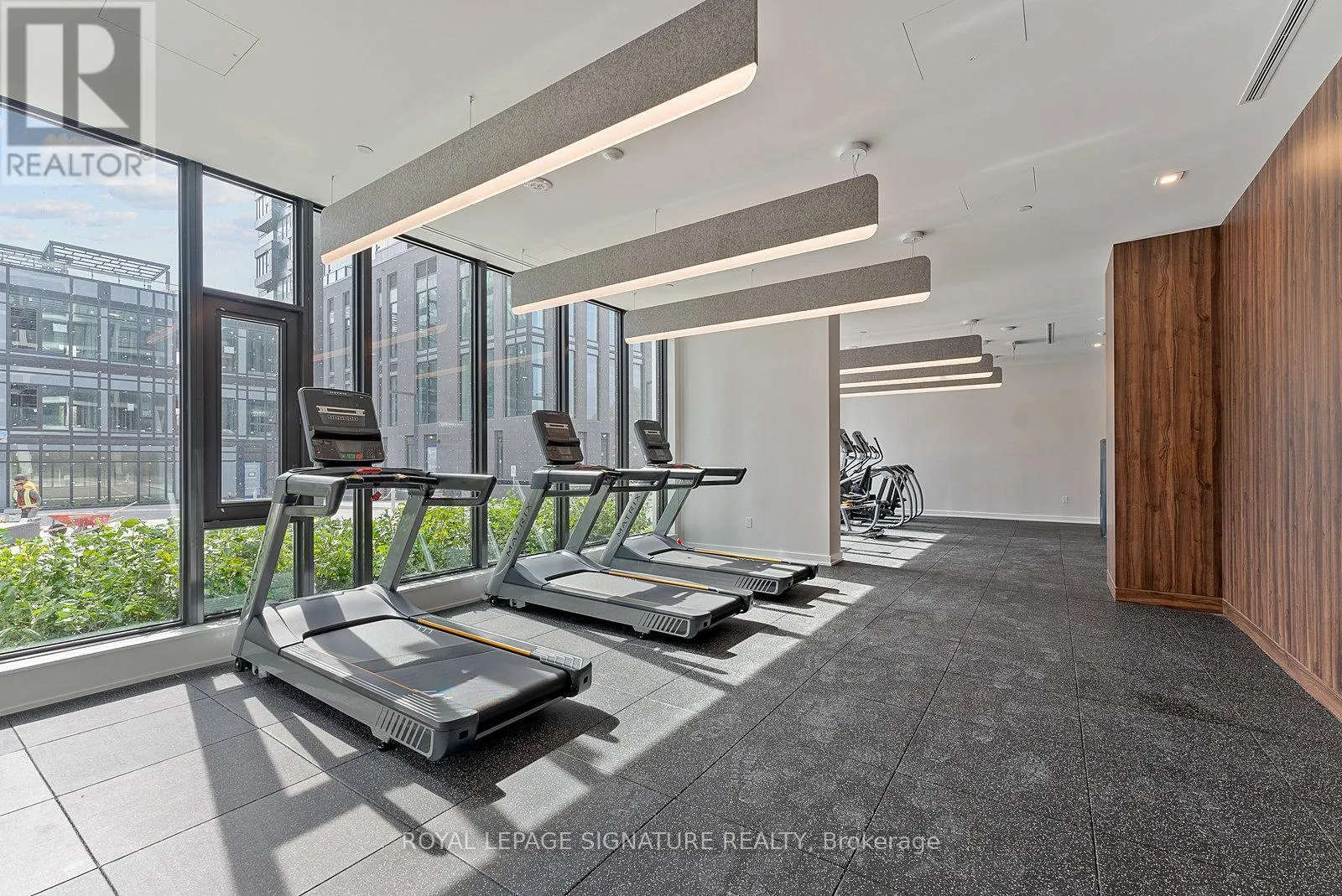 412 - 1 KYLE LOWRY ROAD