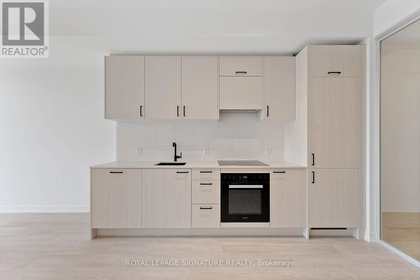 412 - 1 KYLE LOWRY ROAD