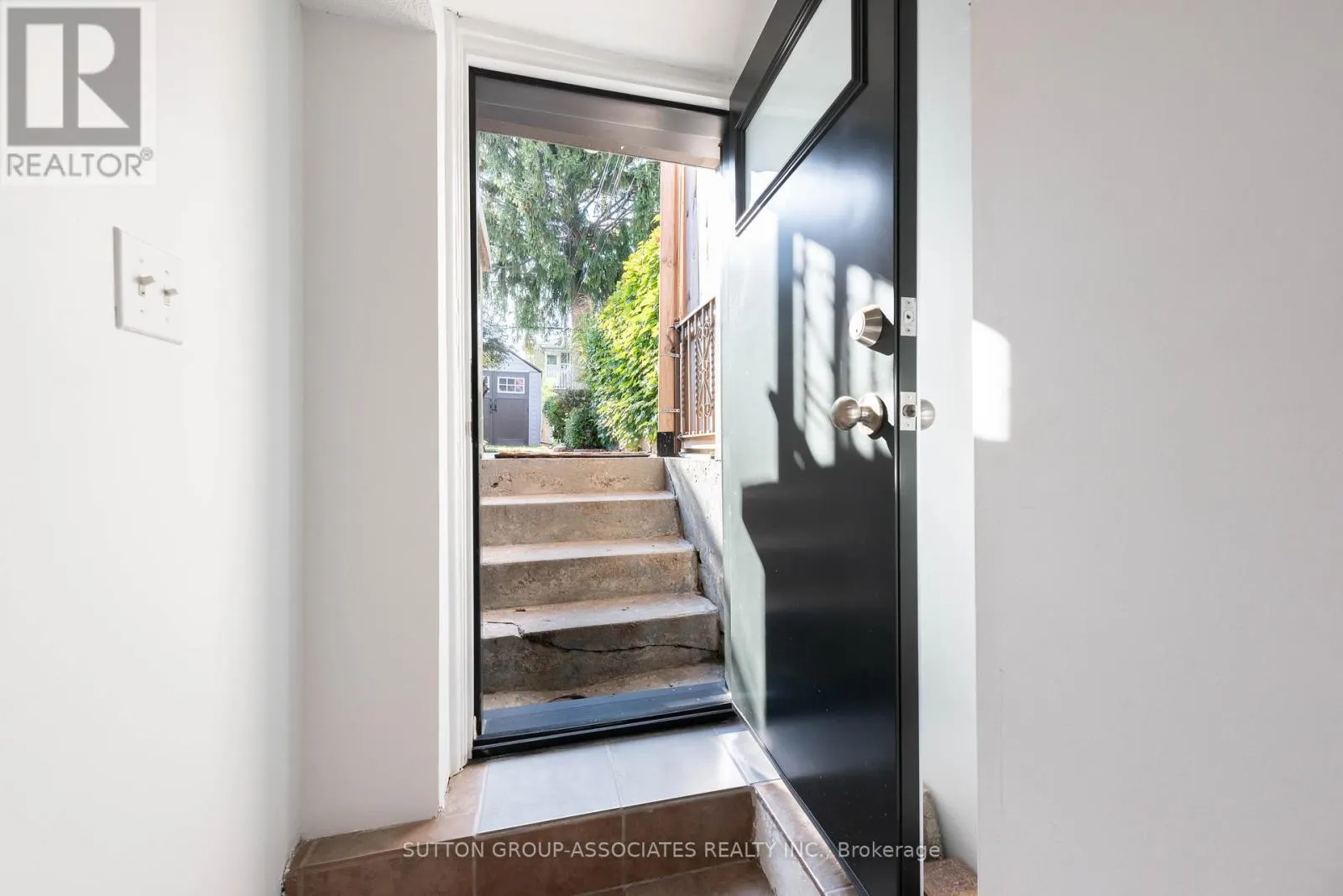 138A CEDRIC AVENUE