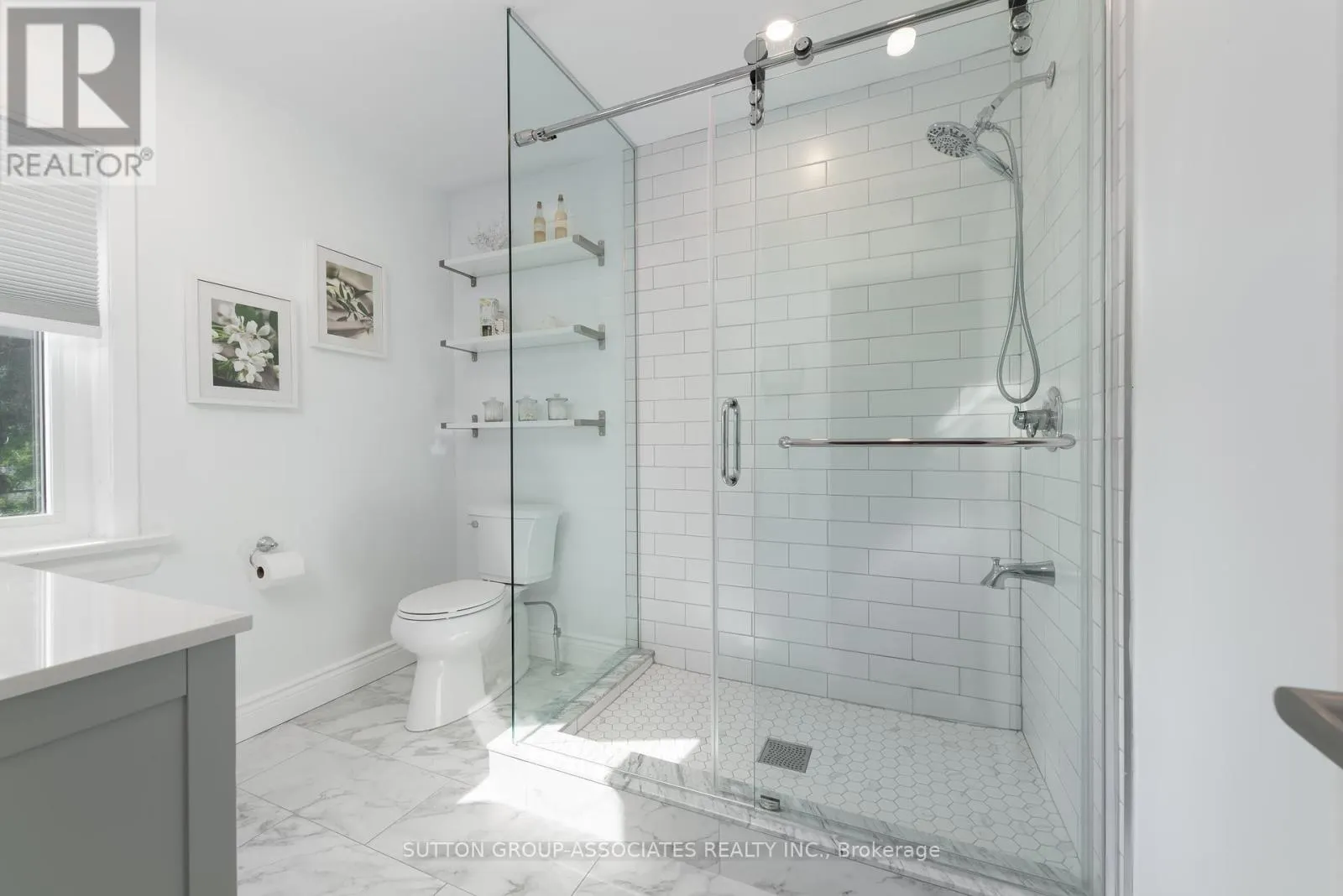 138A CEDRIC AVENUE