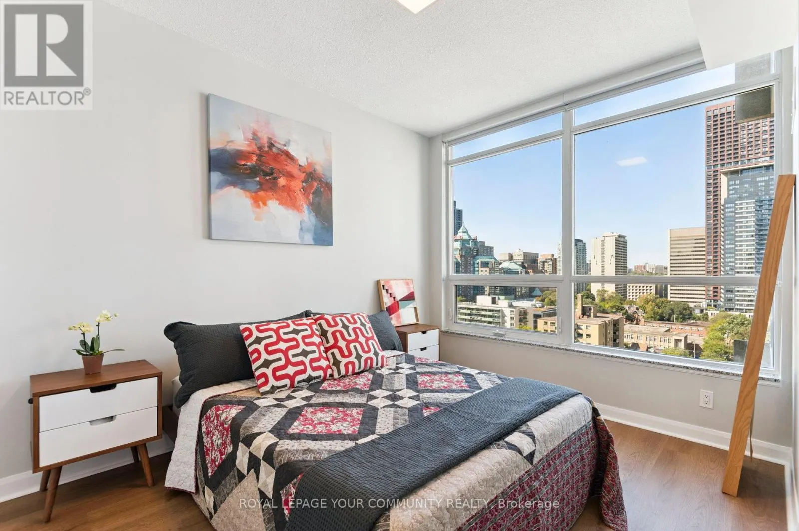 1311 - 500 SHERBOURNE STREET