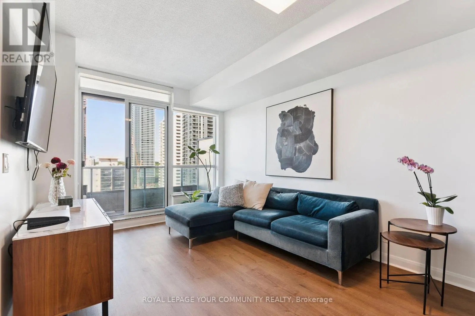 1311 - 500 SHERBOURNE STREET