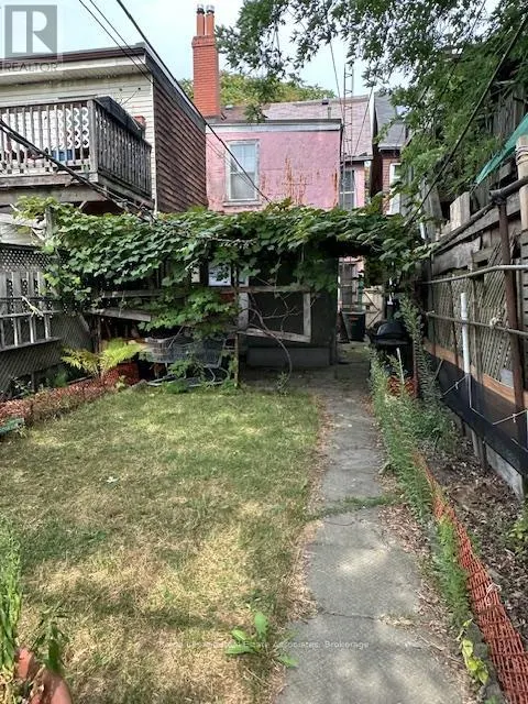 218 MARGUERETTA STREET