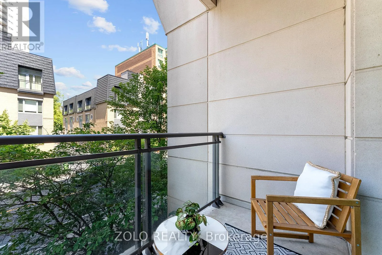113 - 319 MERTON STREET