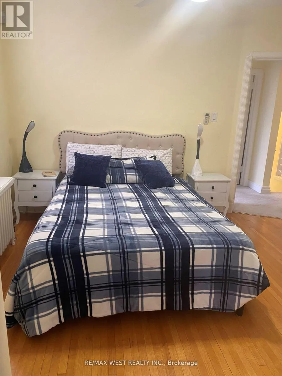 2ND FLR - 7 OTTER CRESCENT