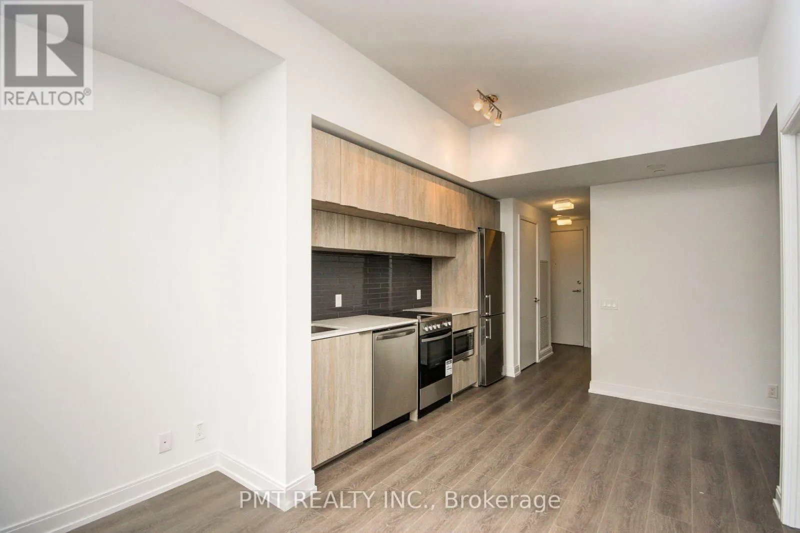 2508 - 181 DUNDAS STREET E