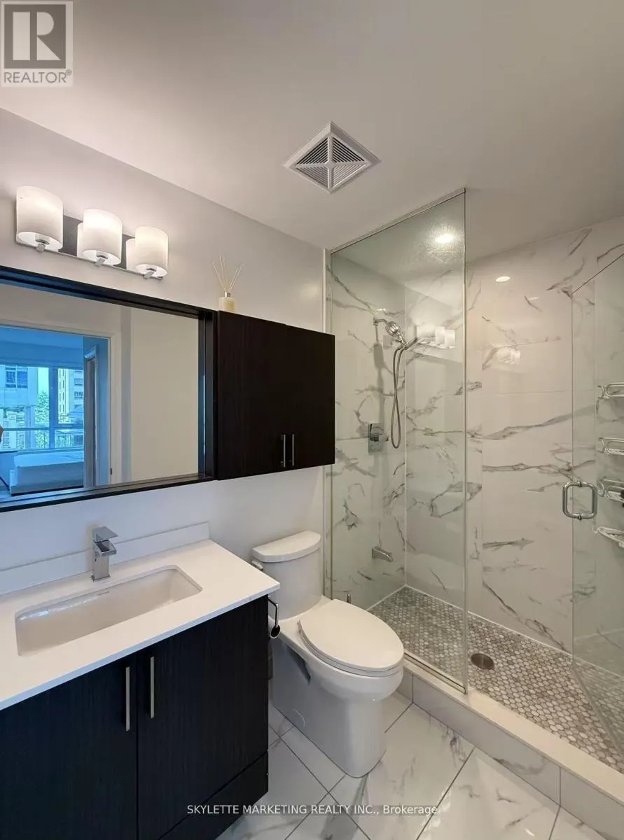 330 - 591 SHEPPARD AVENUE E