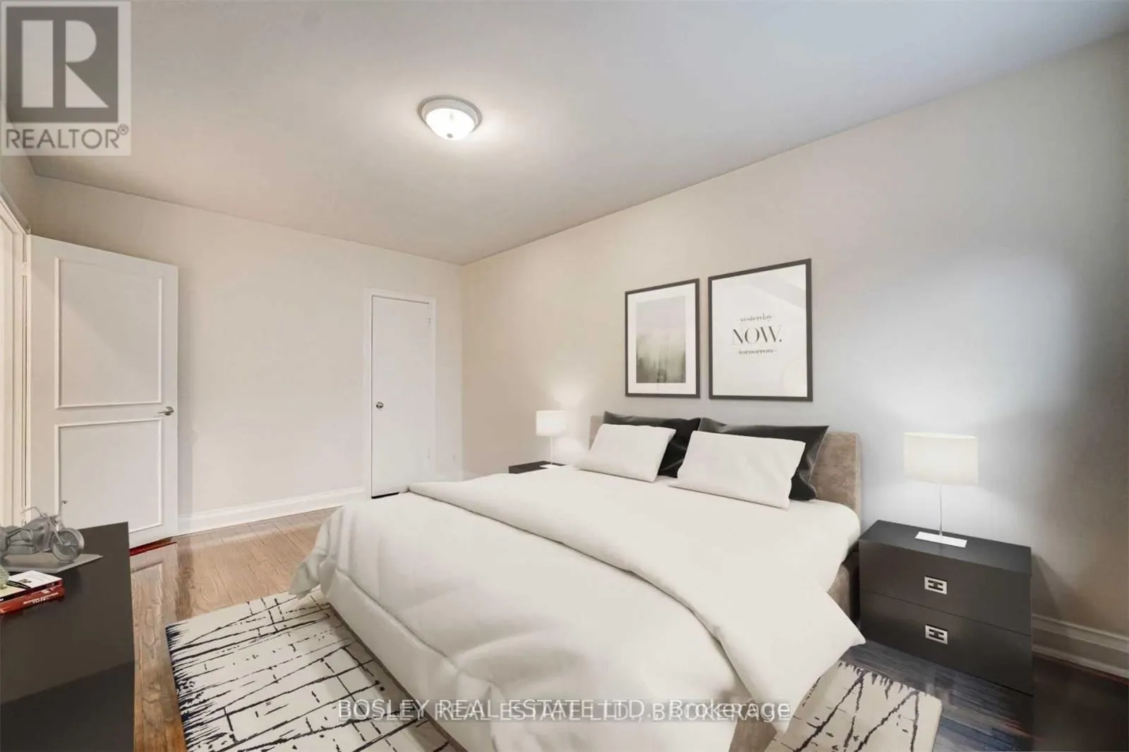 4 - 3 WARWICK AVENUE S