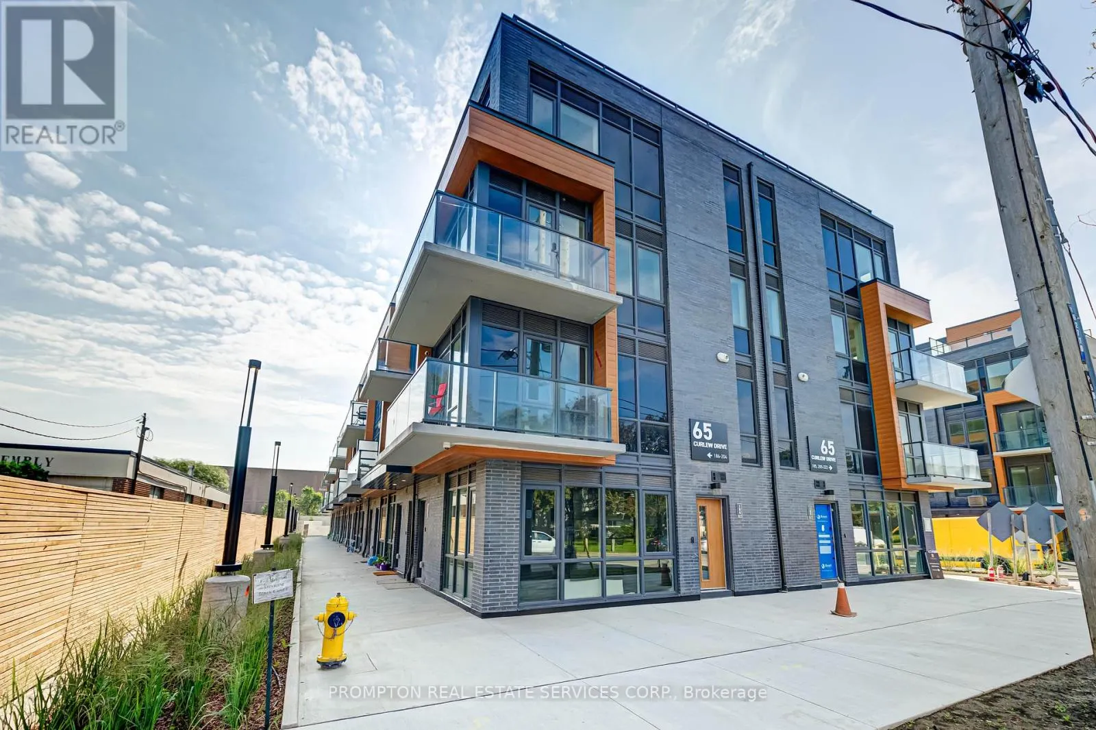 202 - 65 CURLEW DRIVE