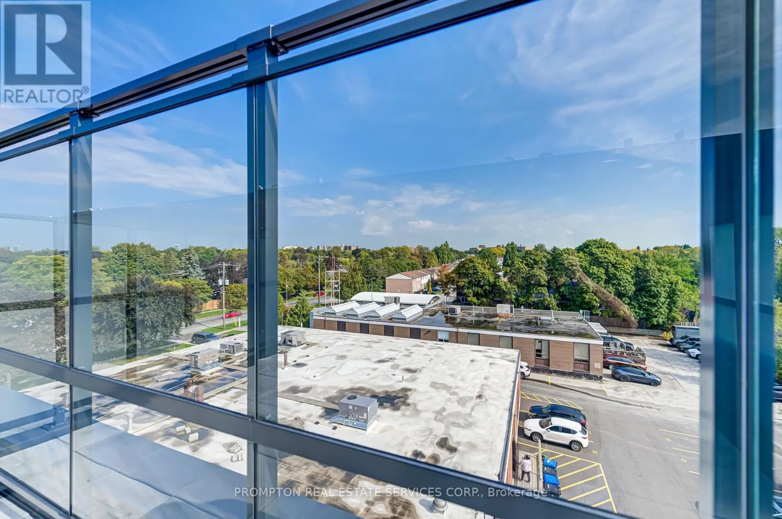 202 - 65 CURLEW DRIVE