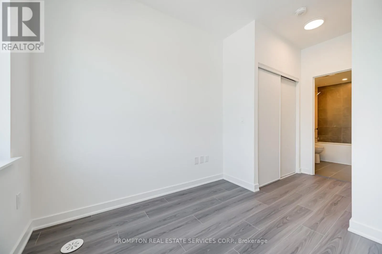 202 - 65 CURLEW DRIVE