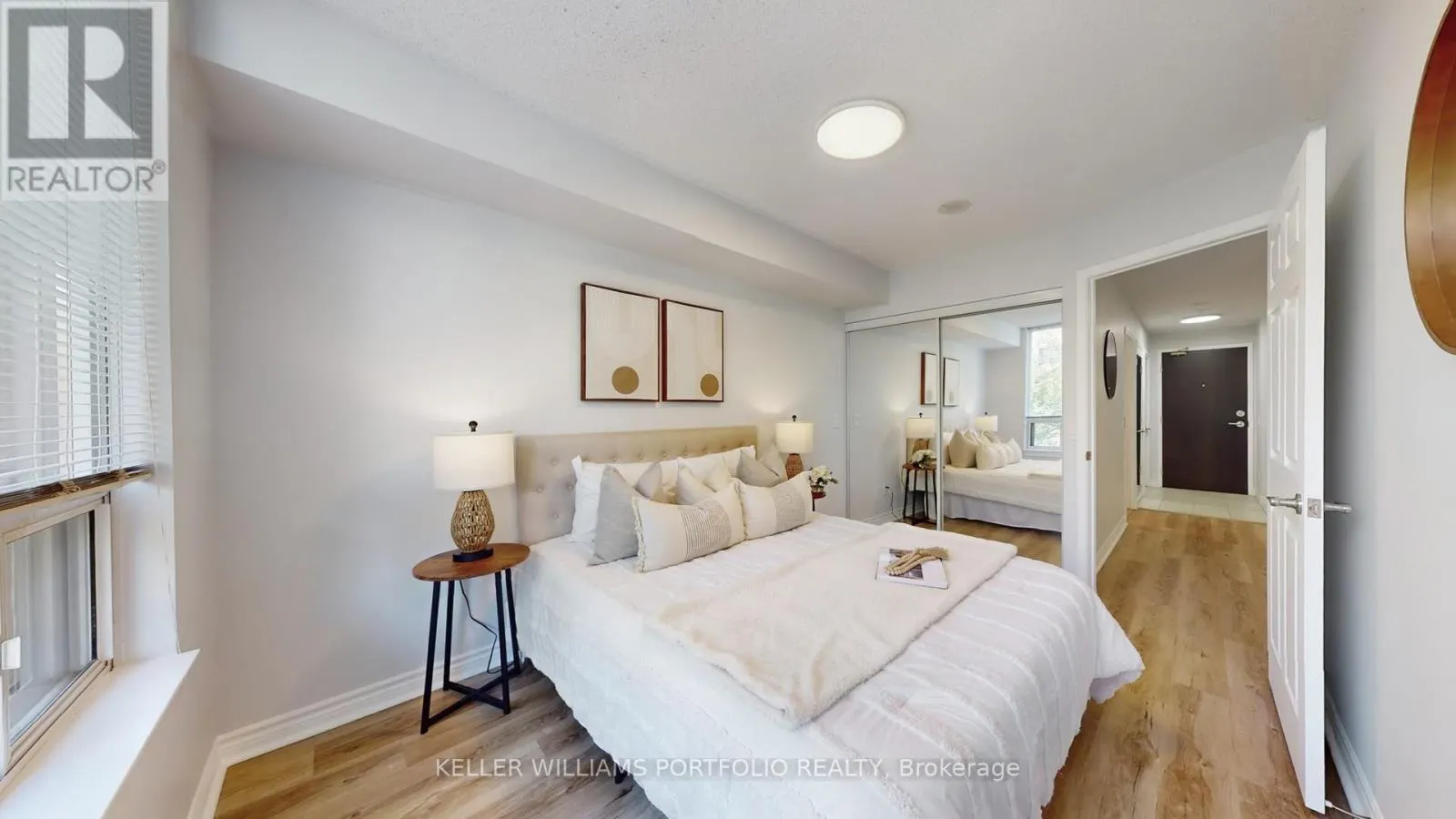 206 - 1730 EGLINTON AVENUE E