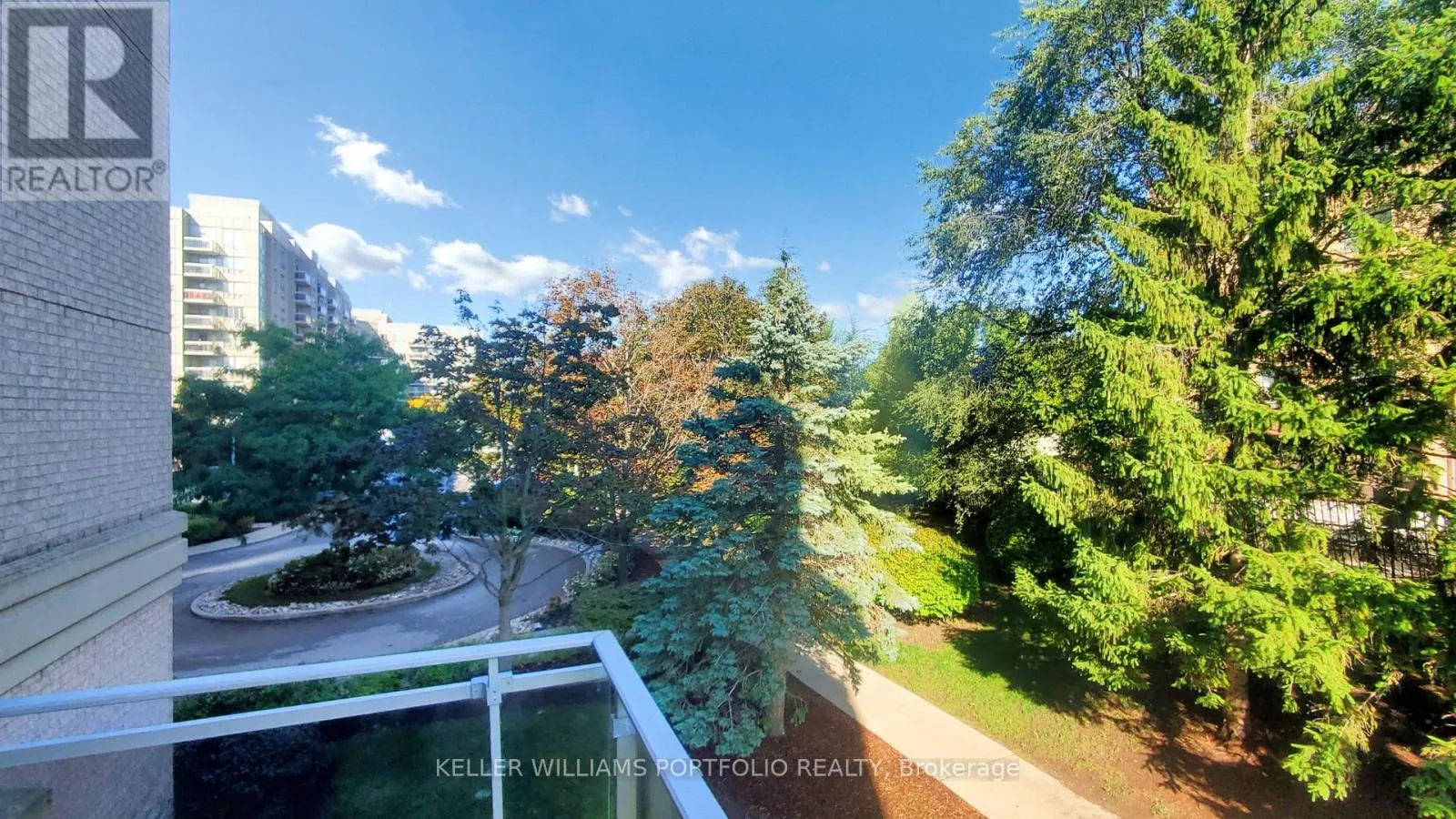 206 - 1730 EGLINTON AVENUE E