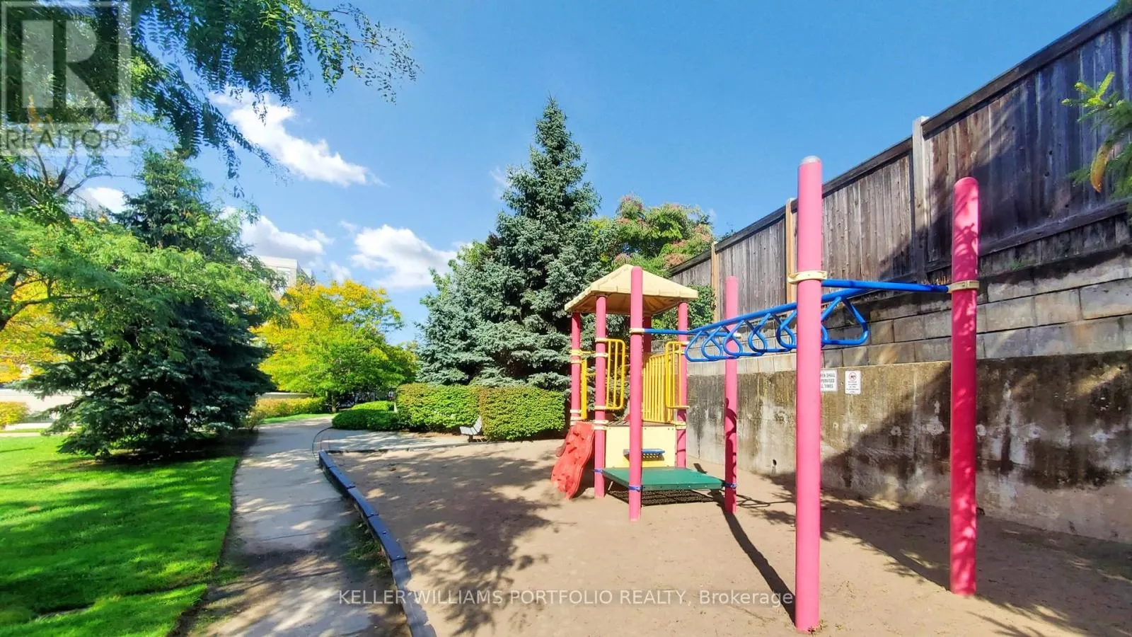 206 - 1730 EGLINTON AVENUE E