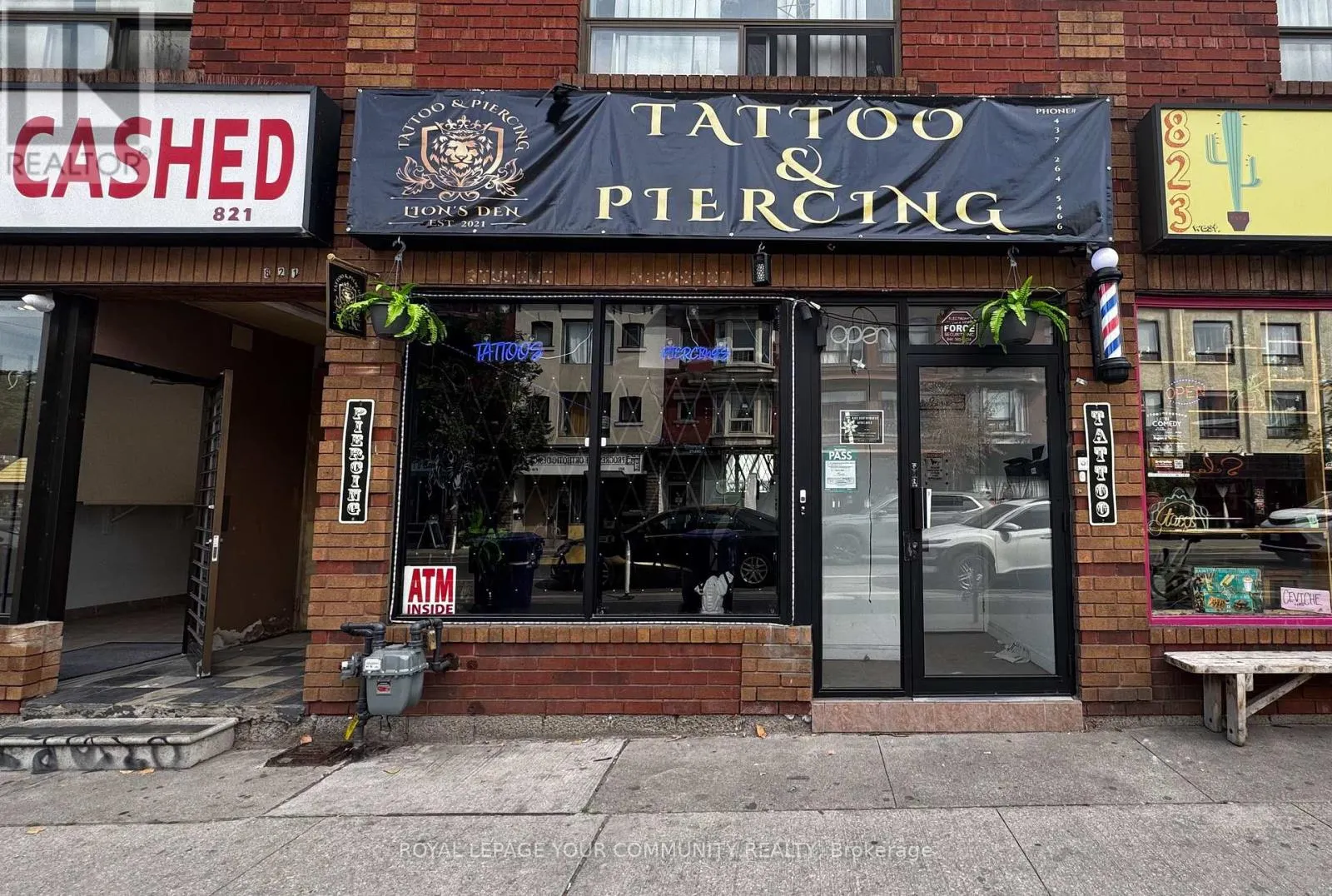 821A BLOOR STREET