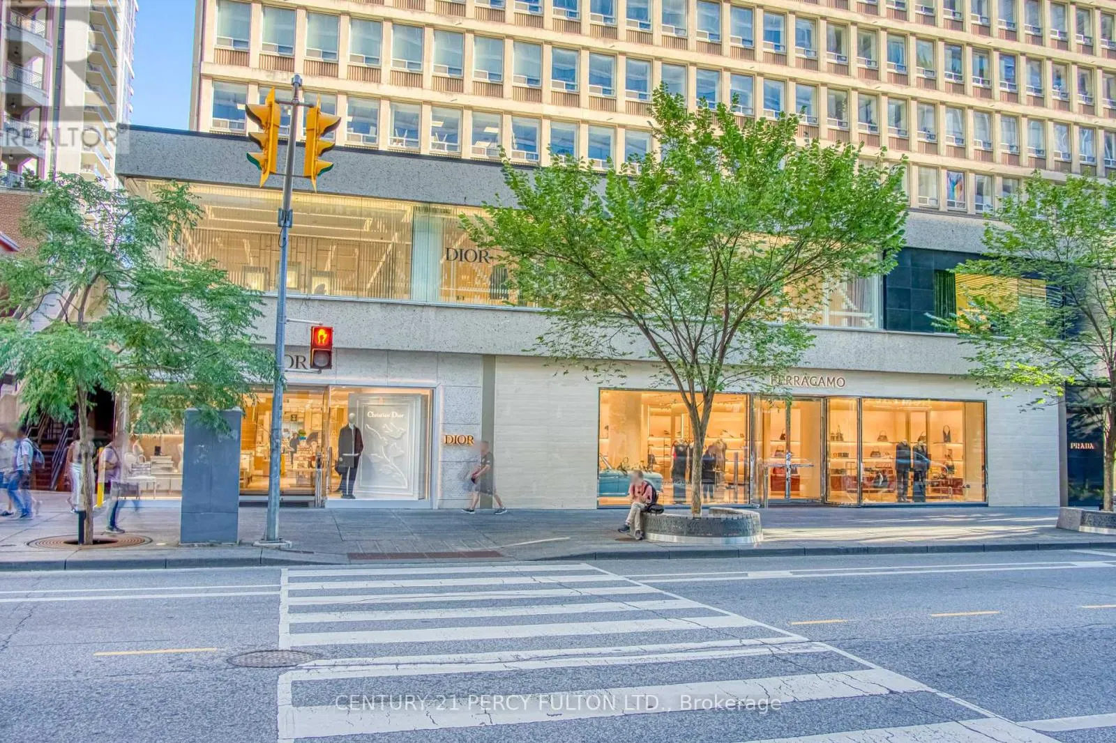 904 - 88 CUMBERLAND STREET