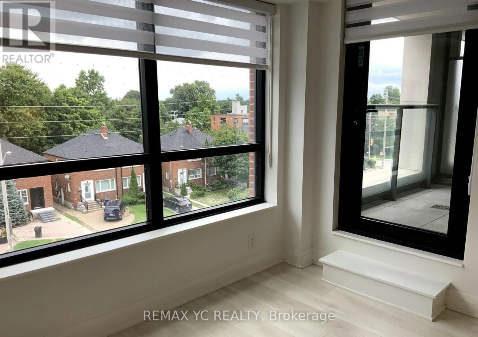 322 - 33 FREDERICK TODD WAY