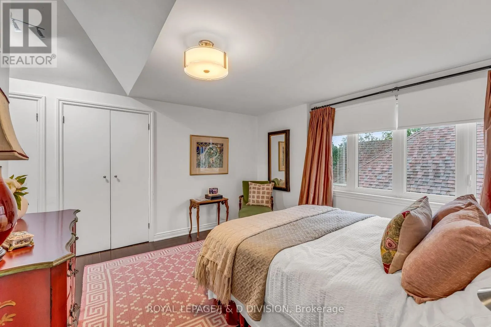 137 HIGHBOURNE ROAD