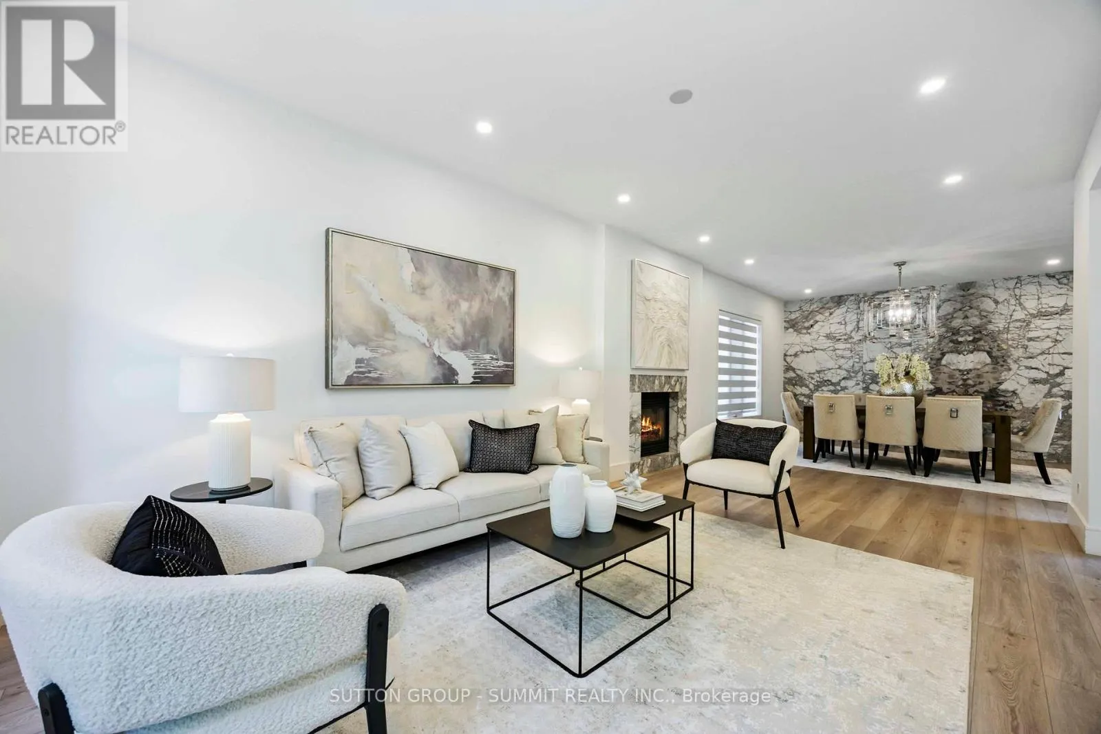 127 MUNRO BOULEVARD