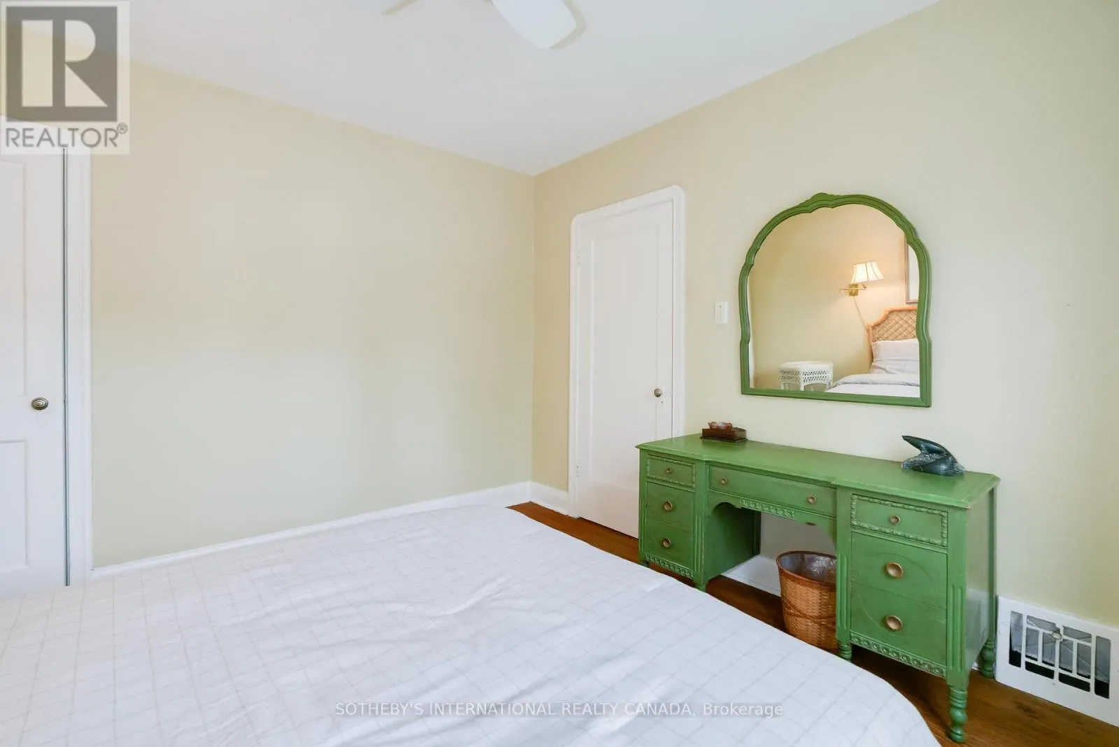 239 EMPRESS AVENUE
