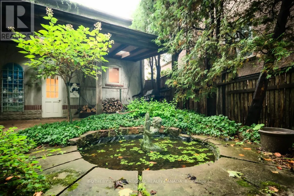 239 EMPRESS AVENUE