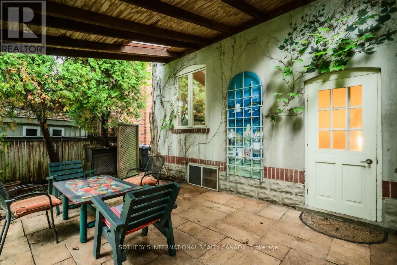 239 EMPRESS AVENUE