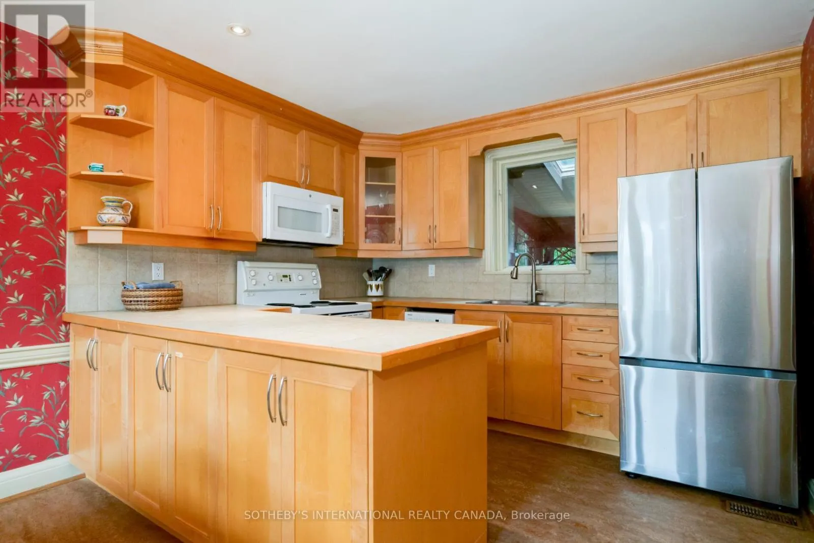 239 EMPRESS AVENUE