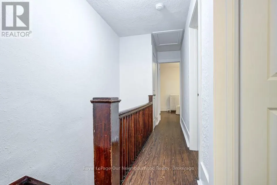 593 VAUGHAN ROAD