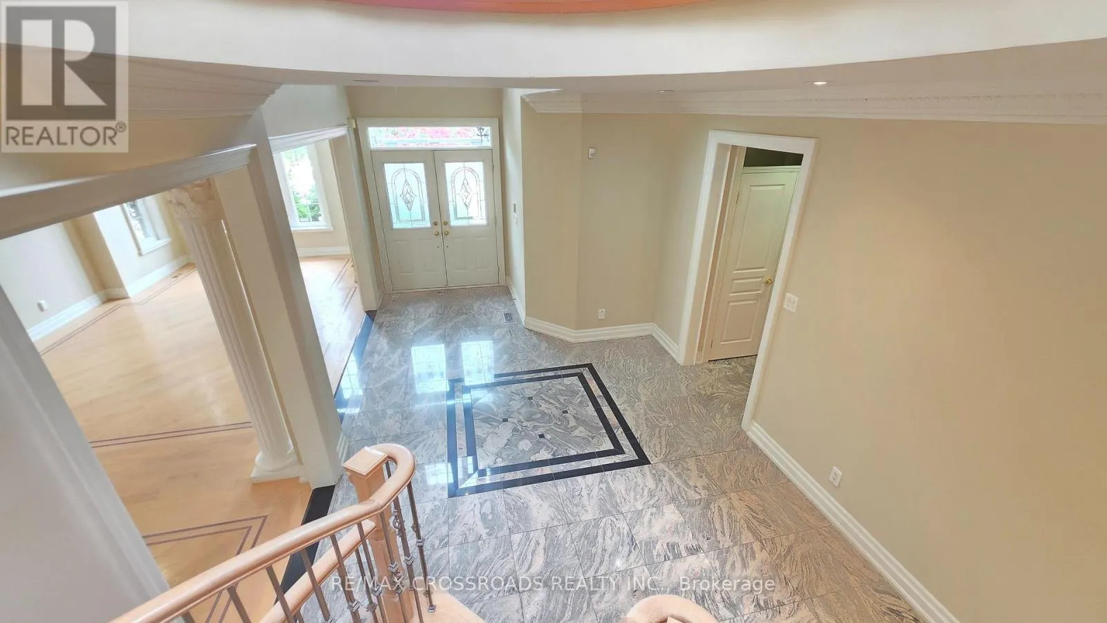 21 BOWAN COURT